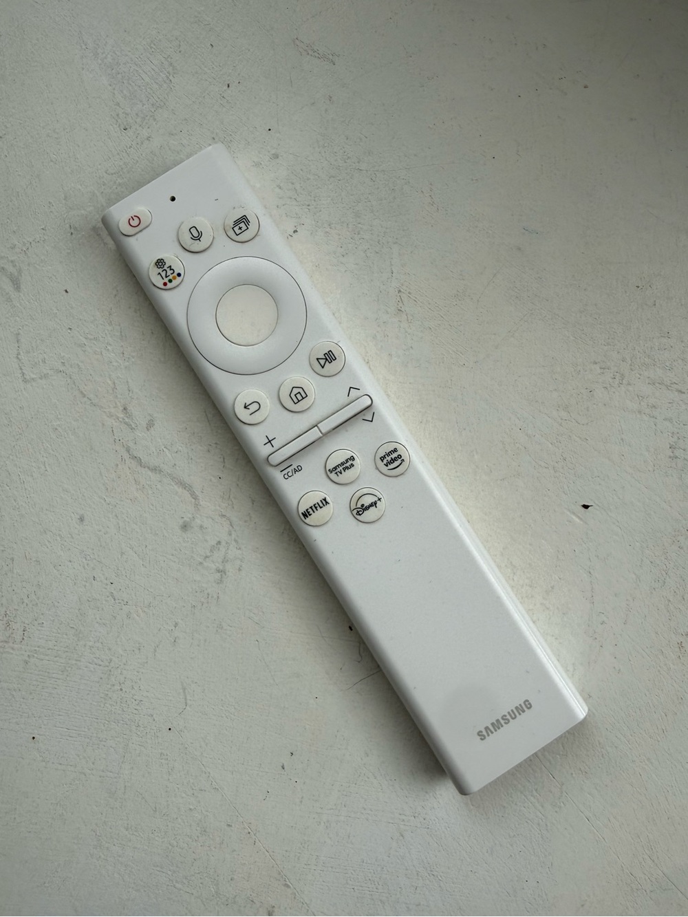 Samsung TV remote - rechargeable